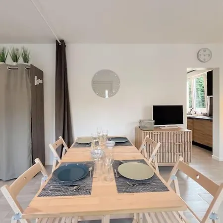 Le Cocon, De 30m2 Avec Jardin Et Parking Privatifs Pres De Paris Et