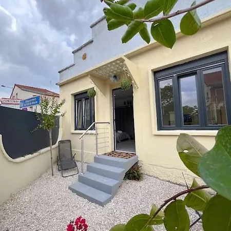 Le Cocon, De 30m2 Avec Jardin Et Parking Privatifs Pres De Paris Et Fontenay-sous-Bois